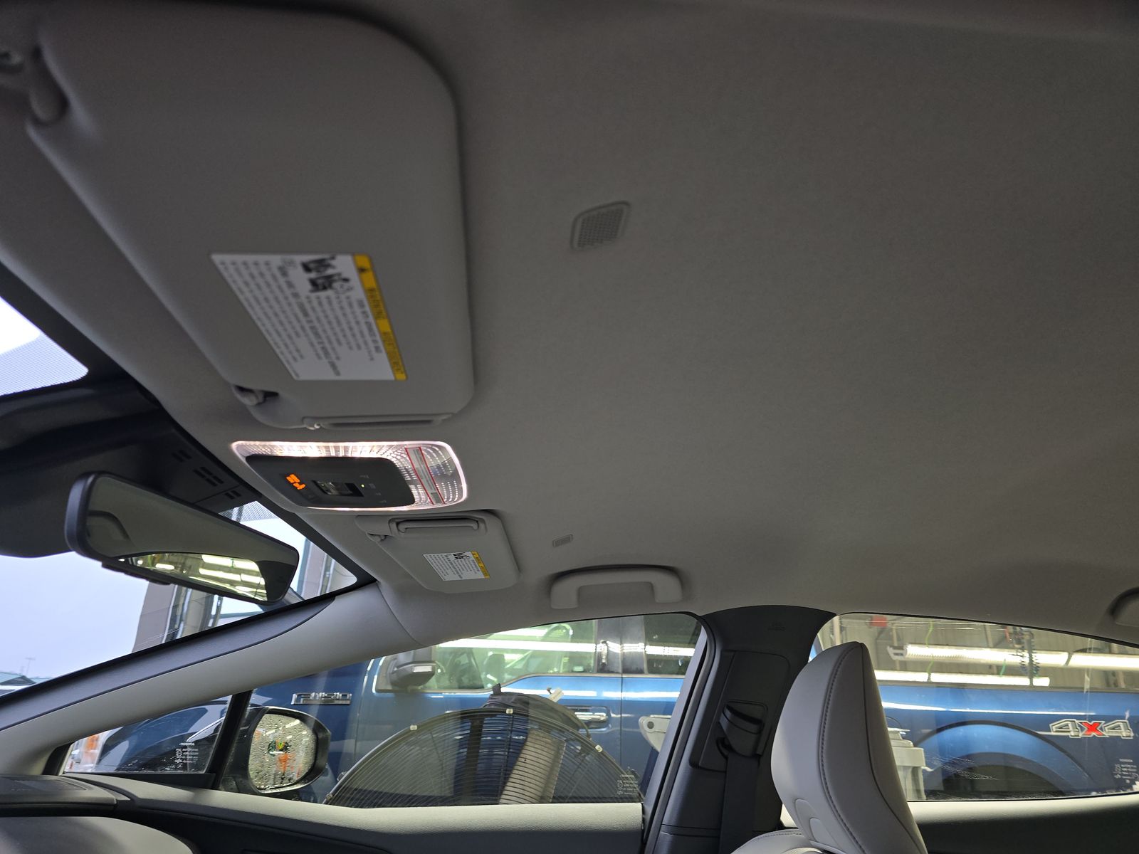 2024 Toyota Prius XLE FWD