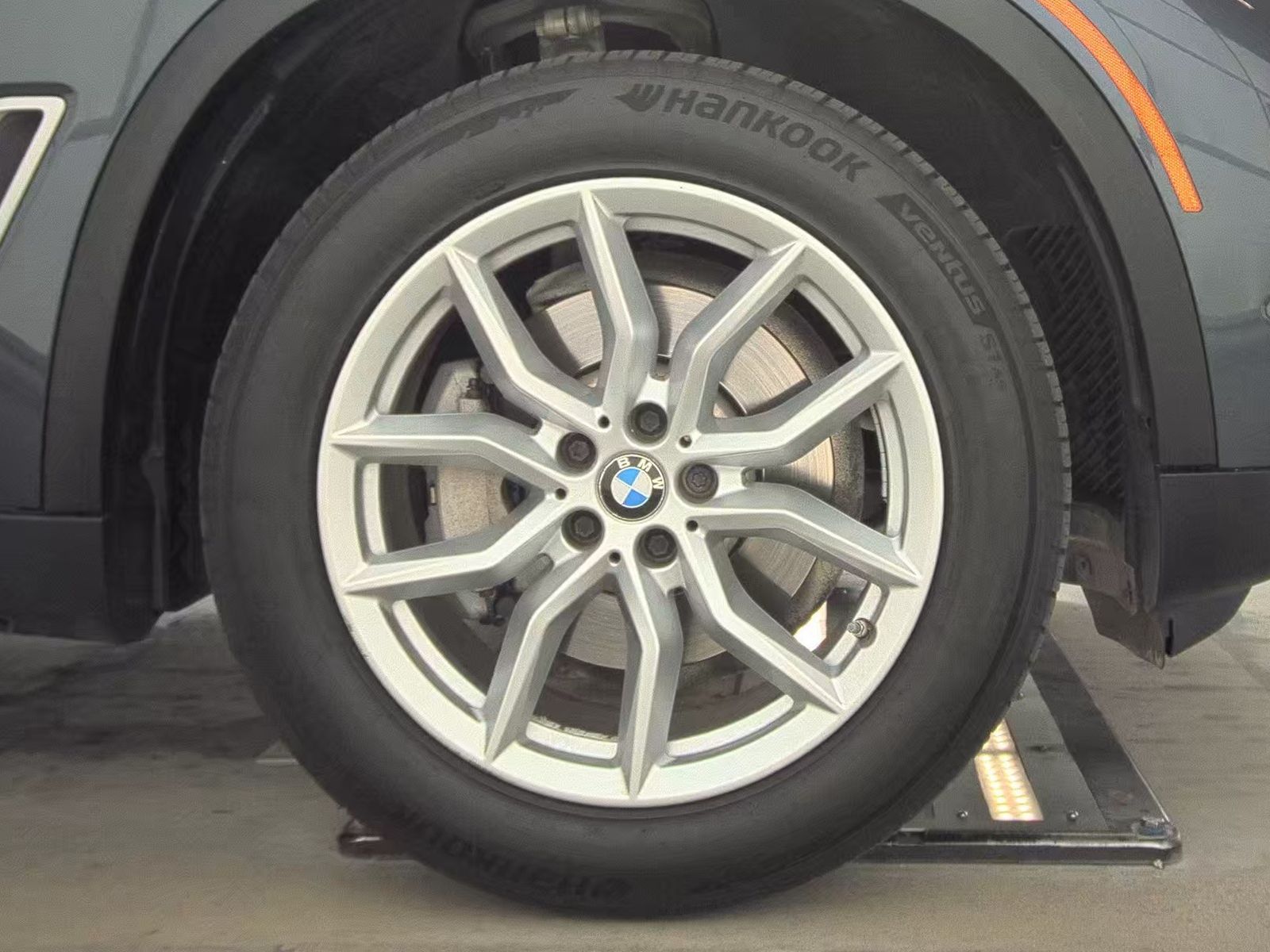 2019 BMW X5 xDrive40i AWD