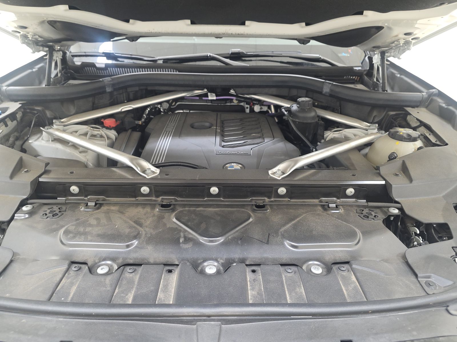 2023 BMW X5 xDrive40i AWD