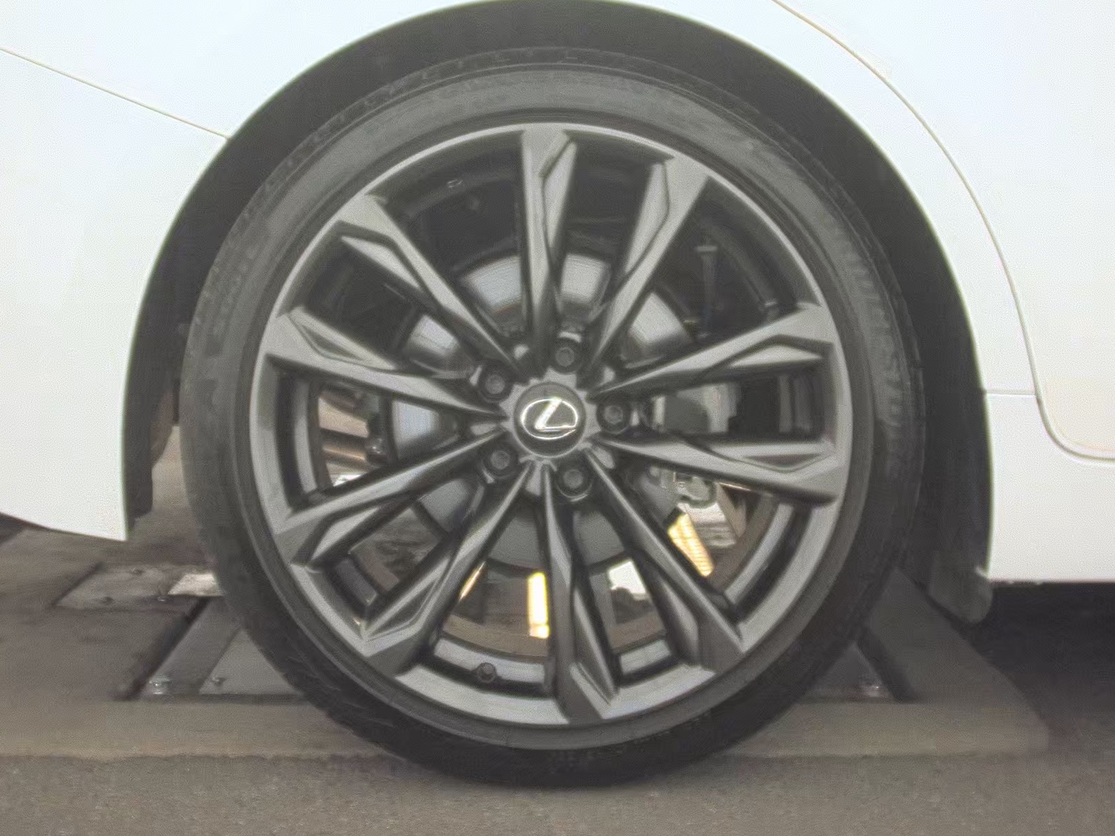 2024 Lexus IS IS 300 F SPORT Design RWD