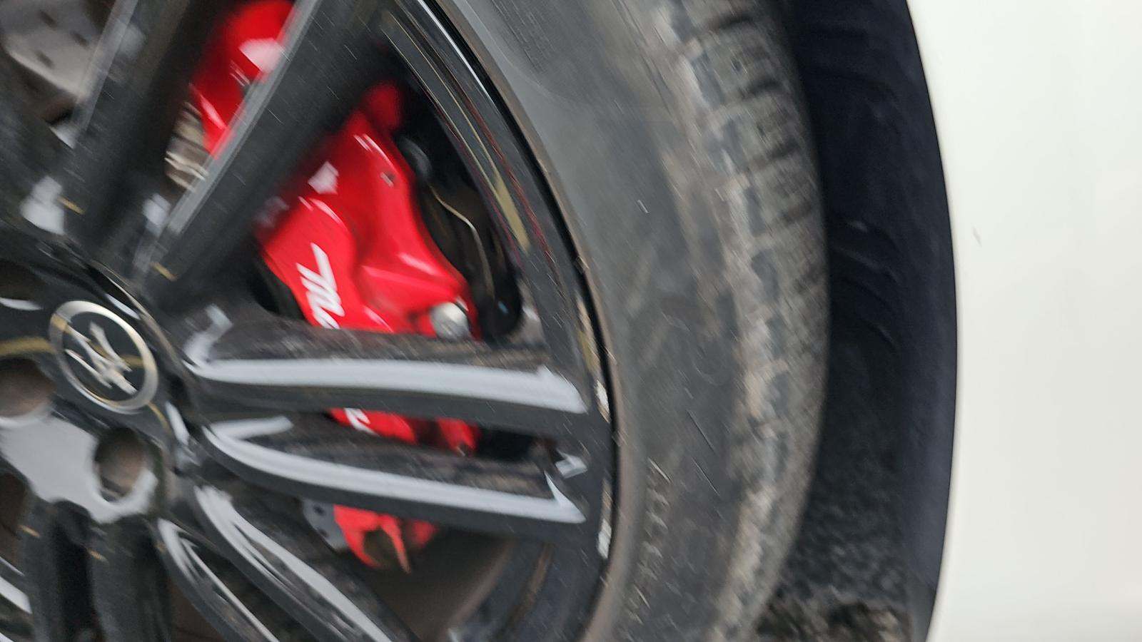 2022 Maserati Quattroporte Modena RWD