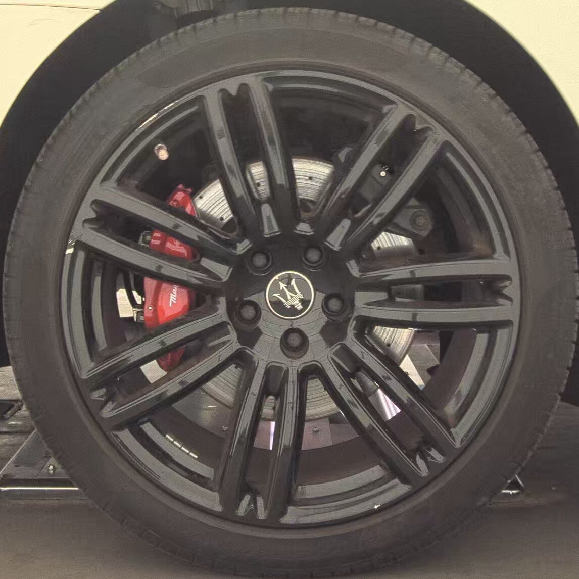 2022 Maserati Quattroporte Modena RWD