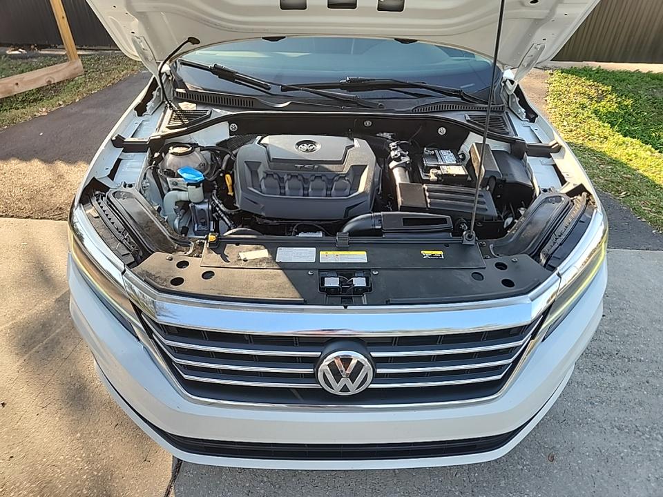 2021 Volkswagen Passat 2.0T SE FWD