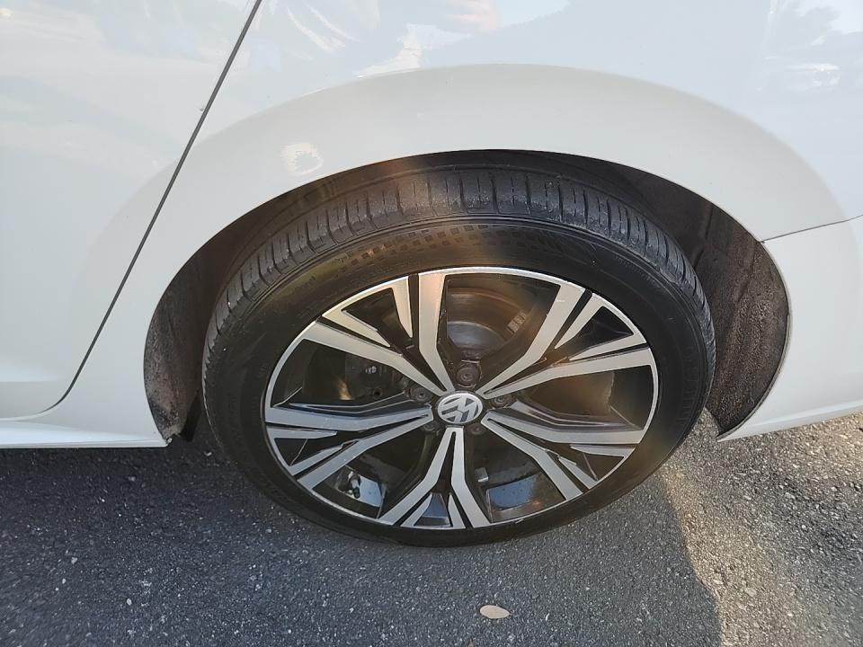 2021 Volkswagen Passat 2.0T SE FWD