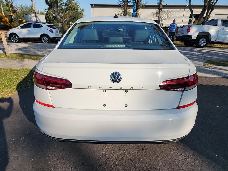 2021 Volkswagen Passat 2.0T SE FWD