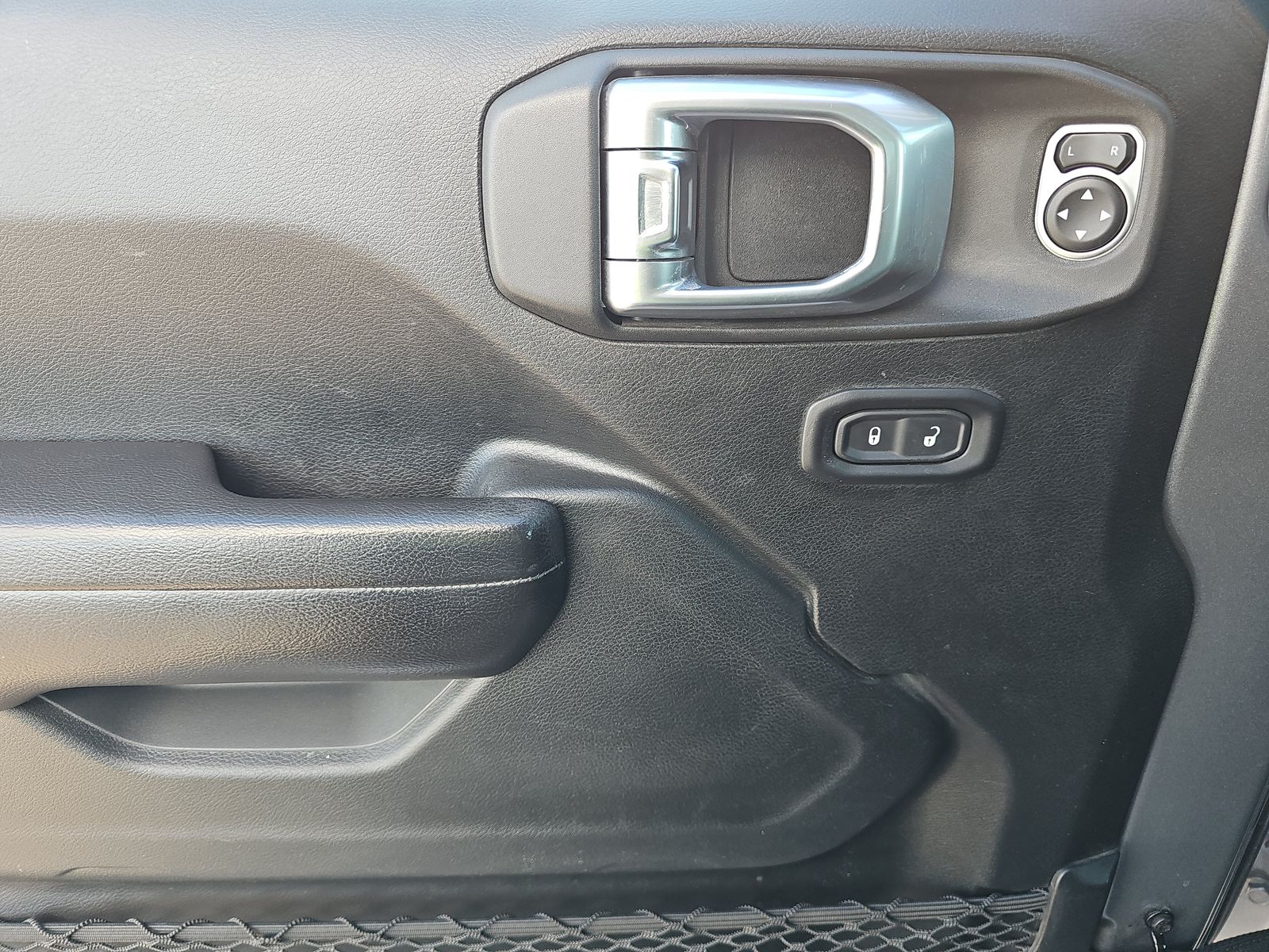 2019 Jeep Wrangler Sport S AWD