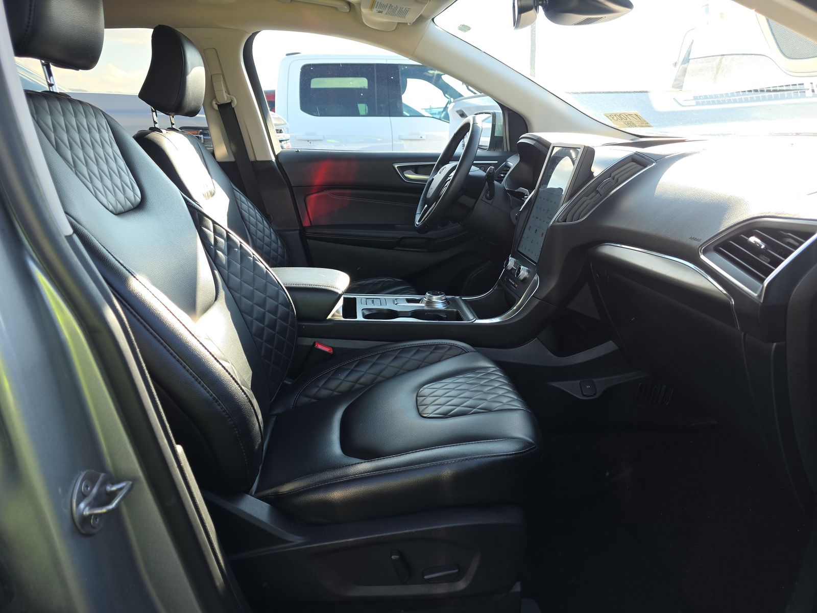 2024 Ford Edge Titanium AWD