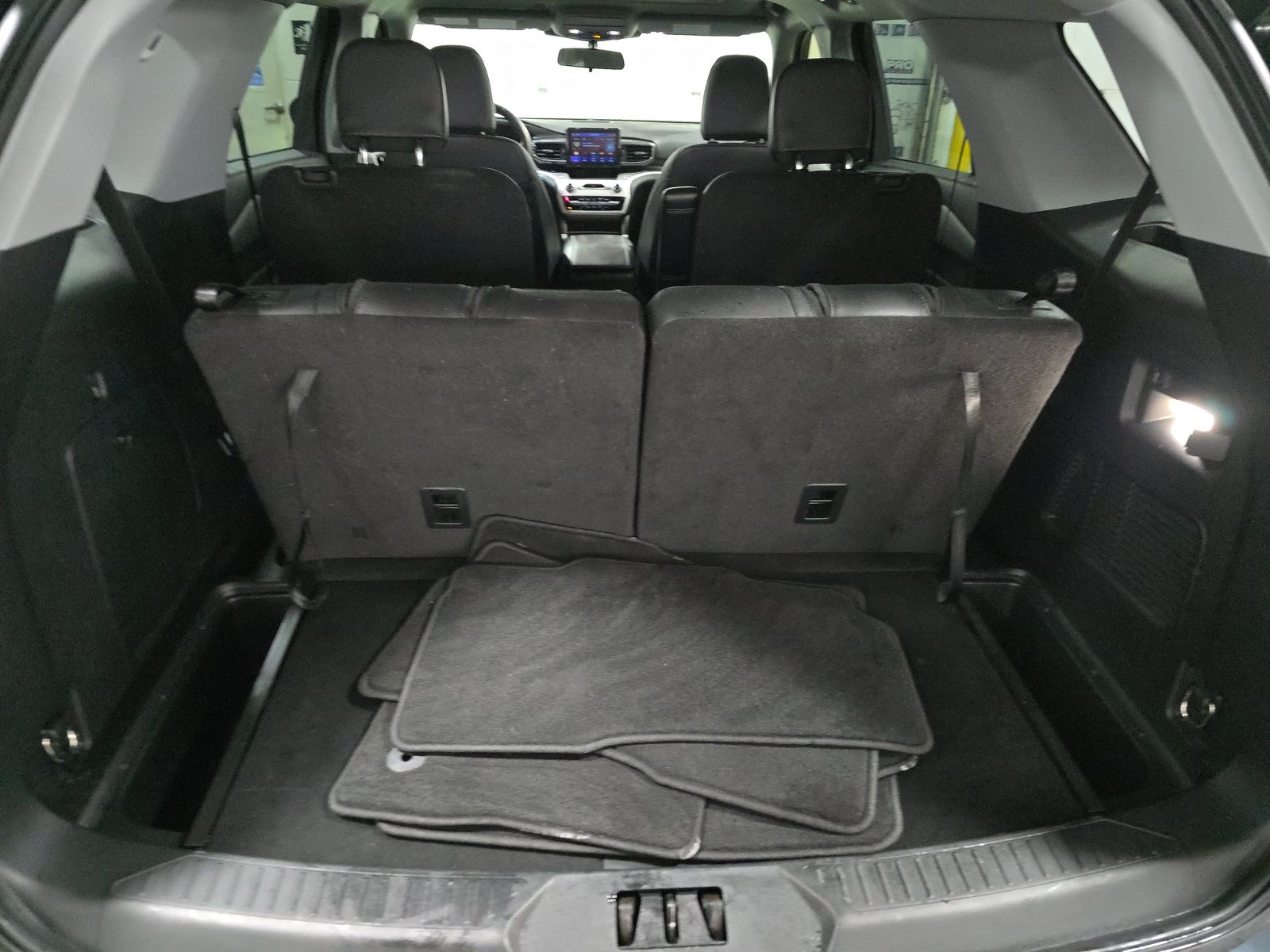 2022 Ford Explorer XLT AWD