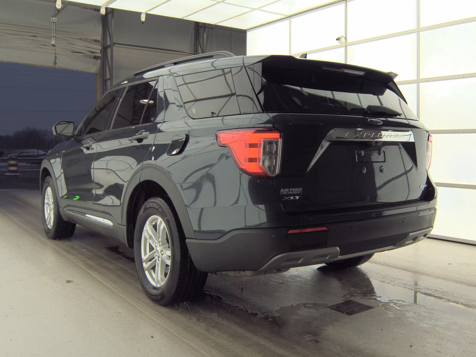 2022 Ford Explorer XLT AWD