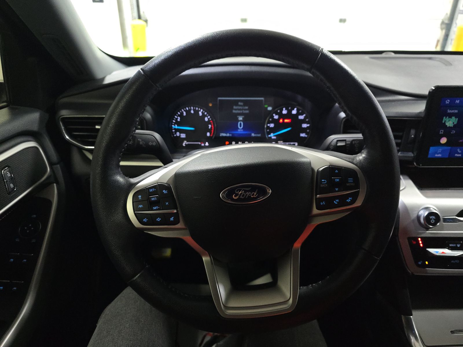 2022 Ford Explorer XLT AWD