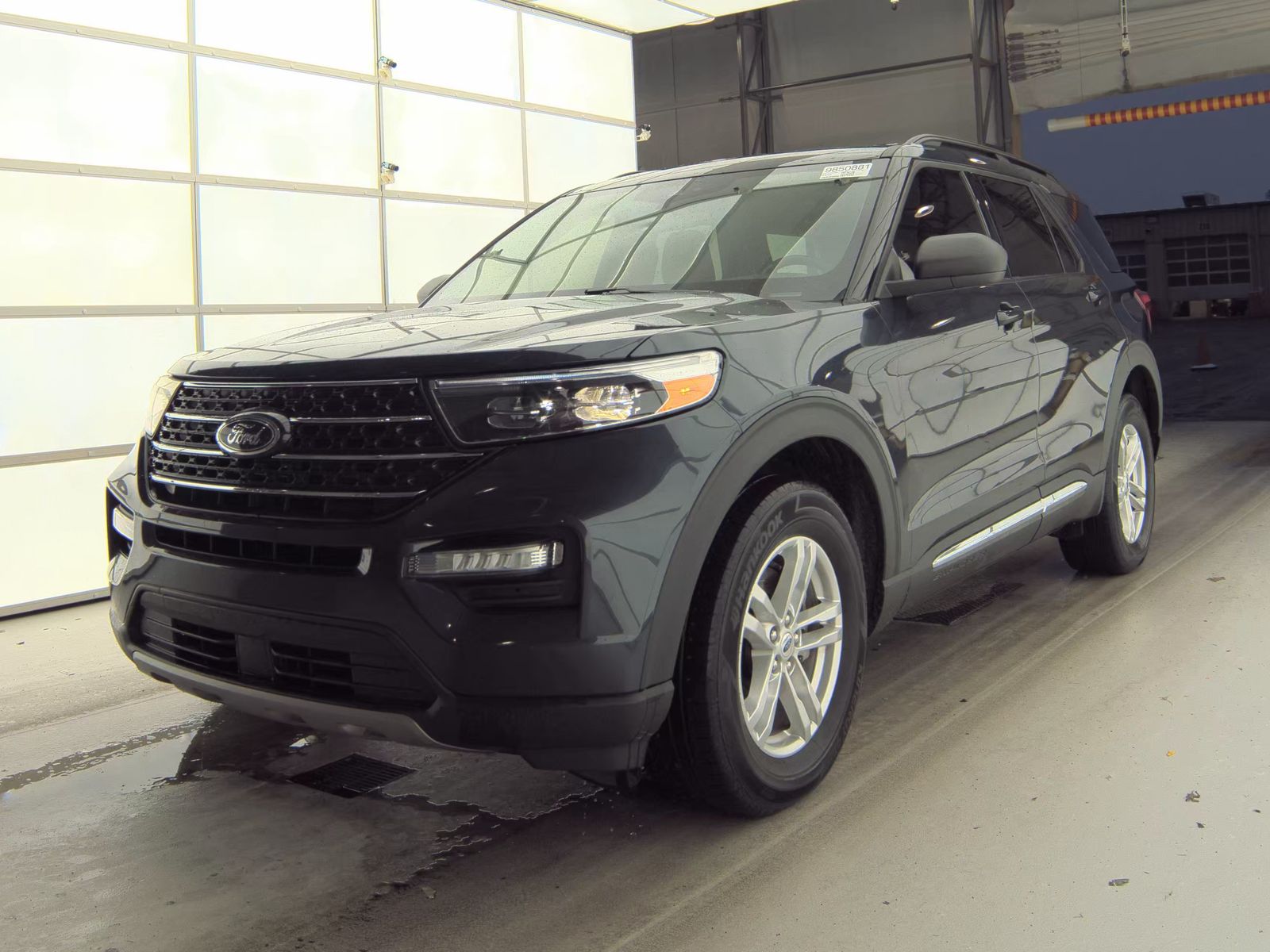 2022 Ford Explorer XLT AWD