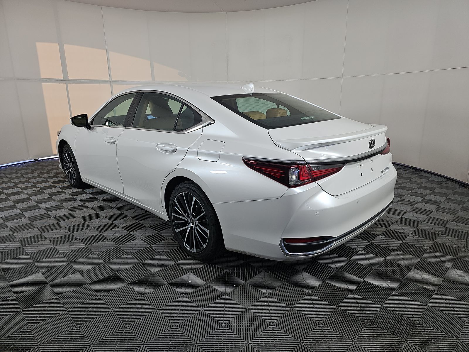 2023 Lexus ES ES 300h FWD