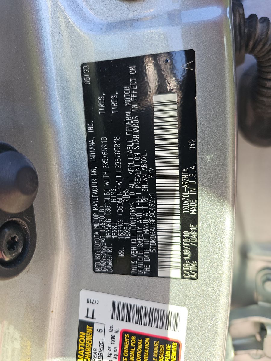 2023 Toyota Highlander LE FWD