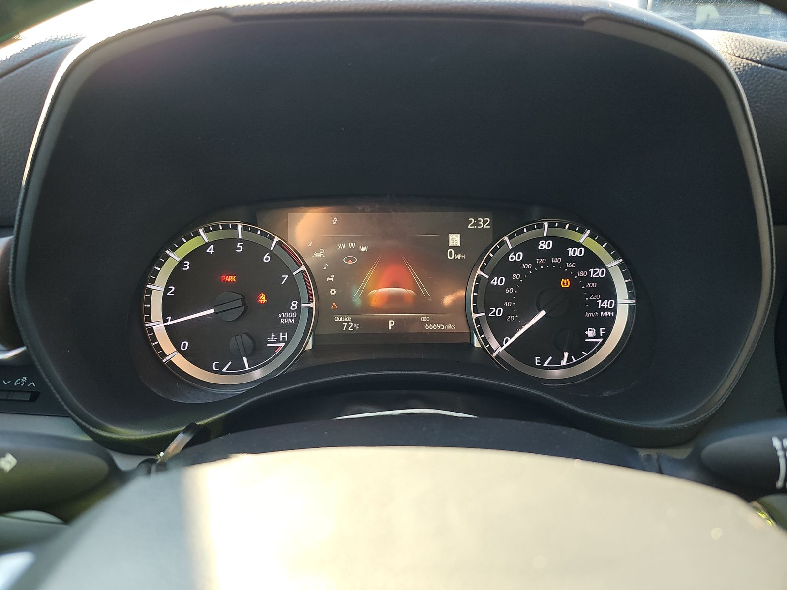 2023 Toyota Highlander LE FWD