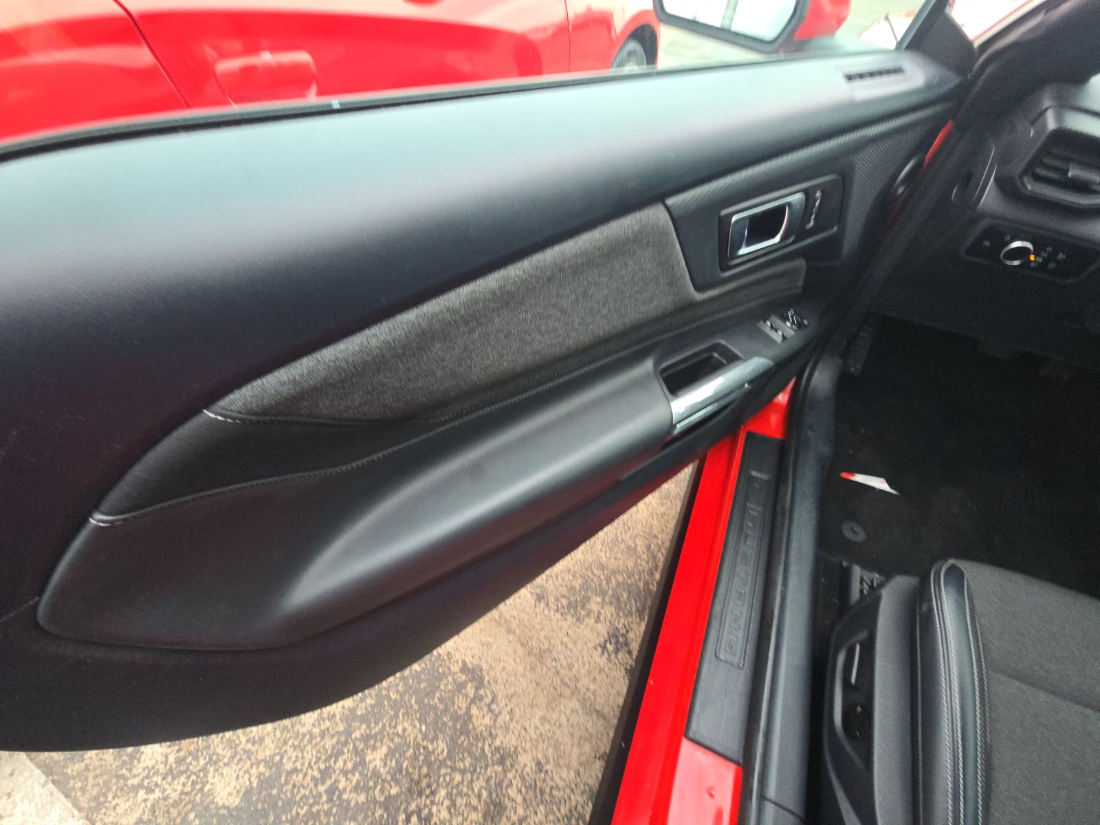 2024 Ford Mustang EcoBoost RWD