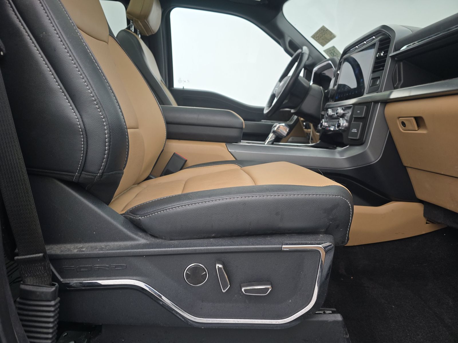 2022 Ford F-150 Lariat AWD