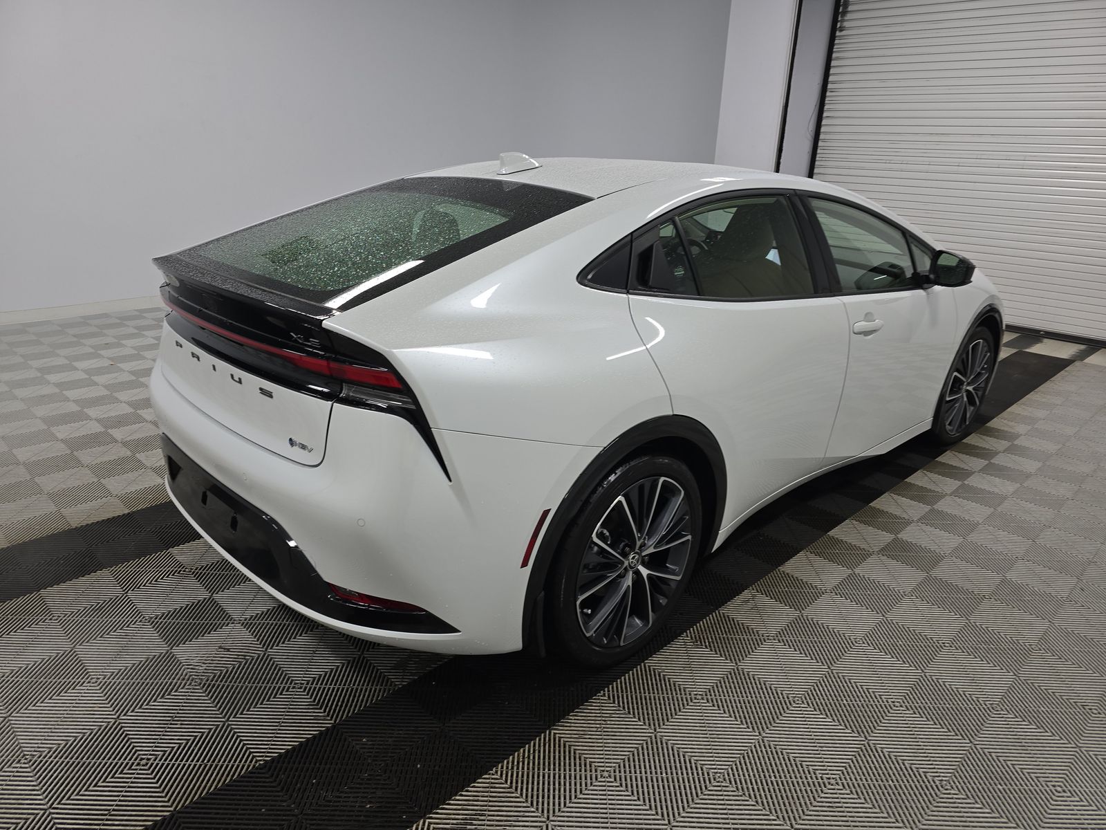 2024 Toyota Prius XLE FWD