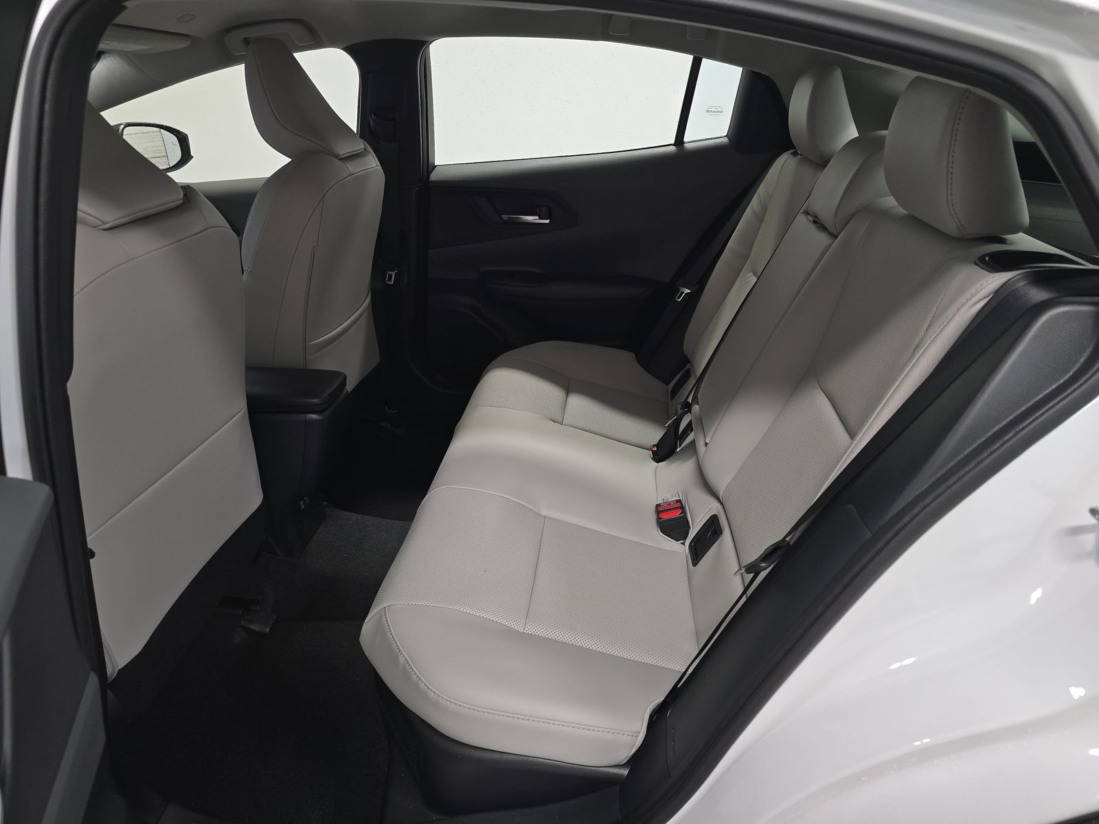 2024 Toyota Prius XLE FWD