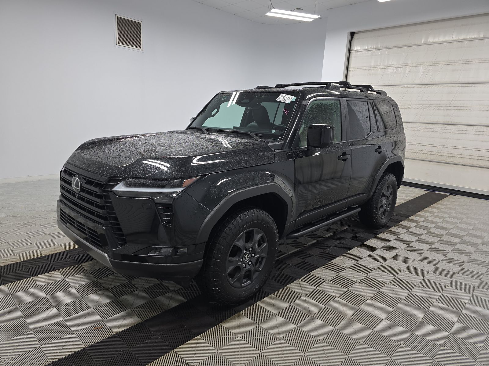 2024 Lexus GX Overtrail's photo