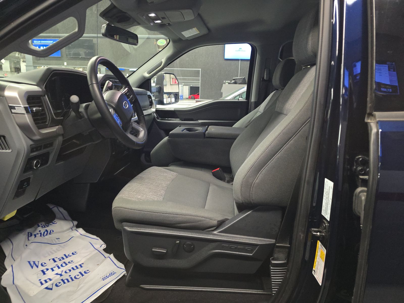 2023 Ford F-150 XLT AWD