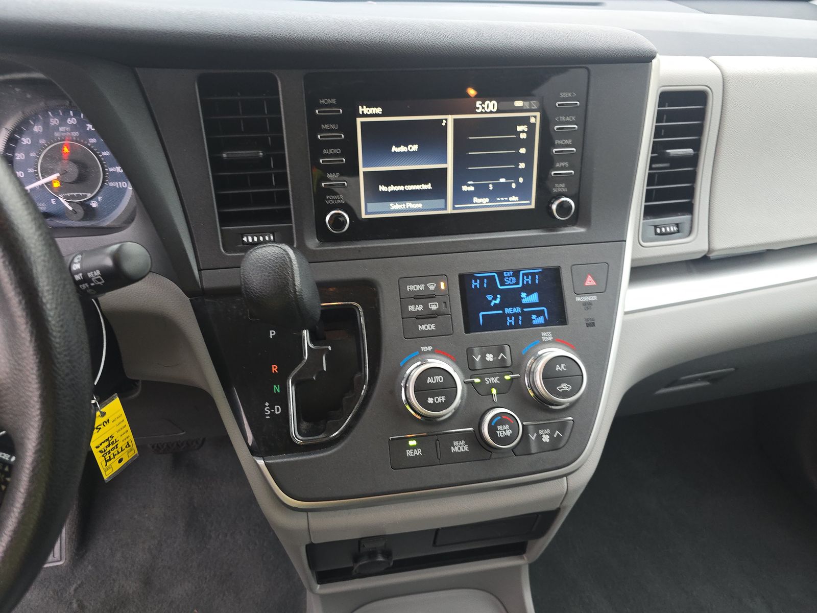 2020 Toyota Sienna L FWD