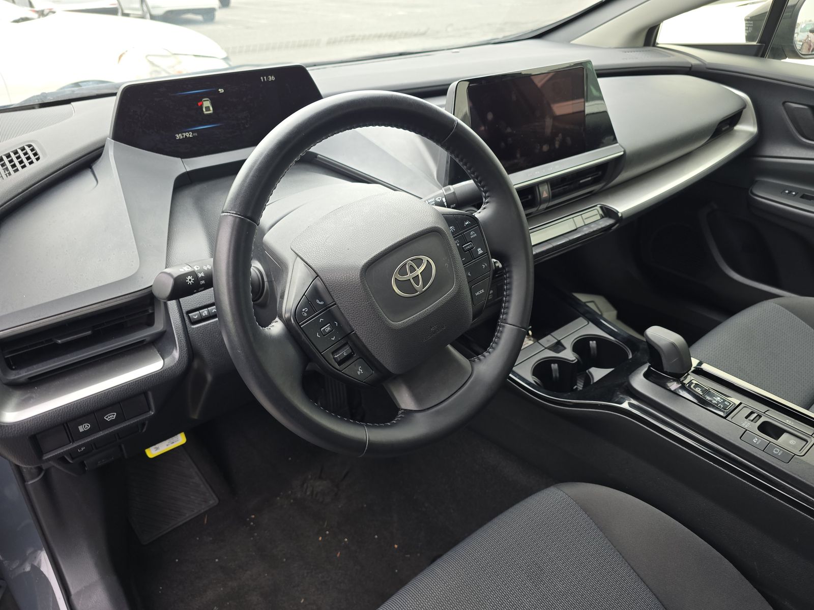 2024 Toyota Prius LE FWD