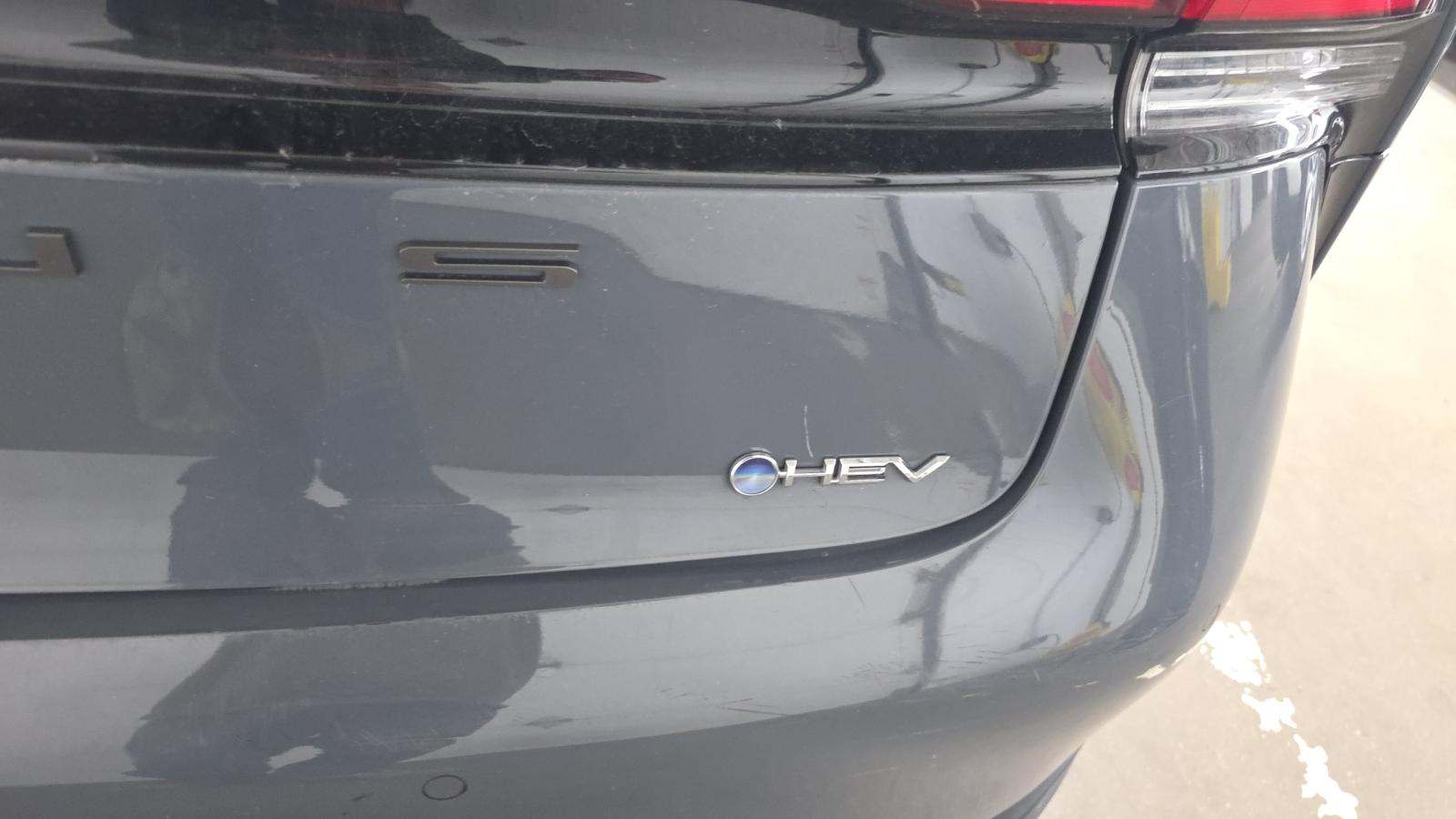 2024 Toyota Prius LE FWD