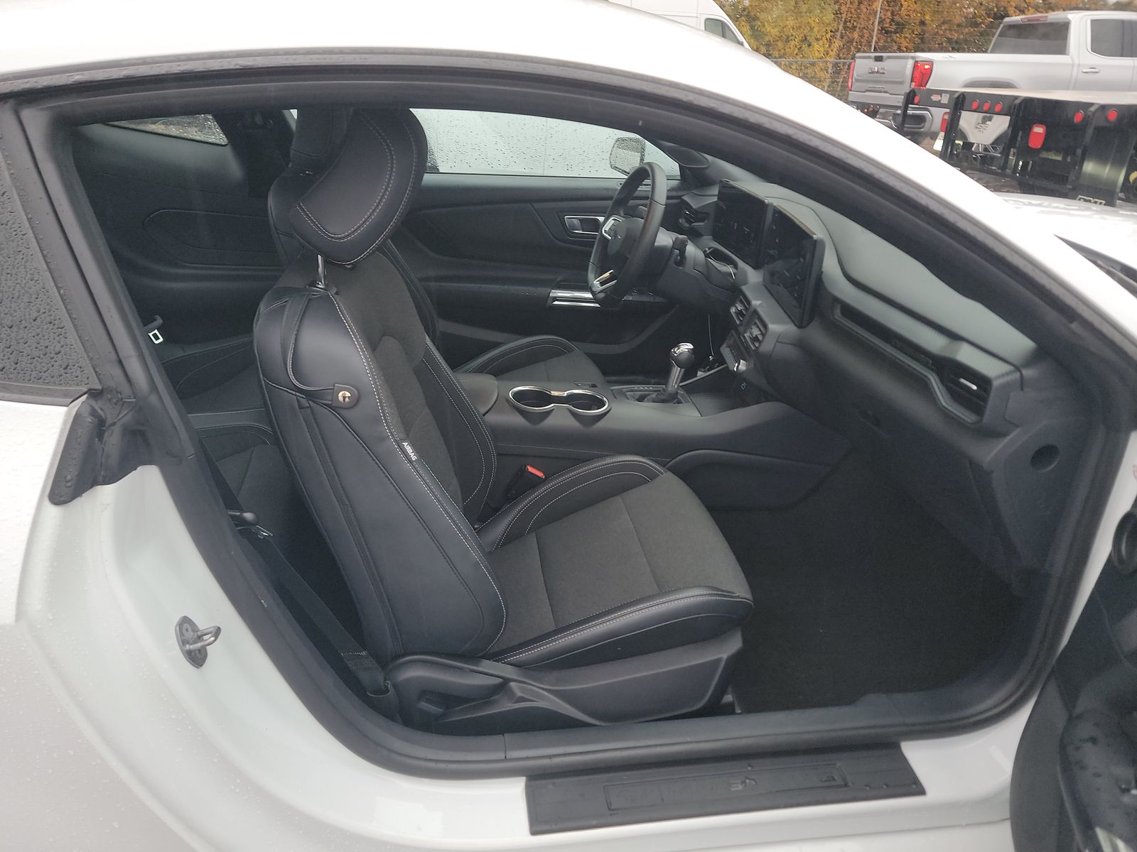 2024 Ford Mustang EcoBoost RWD