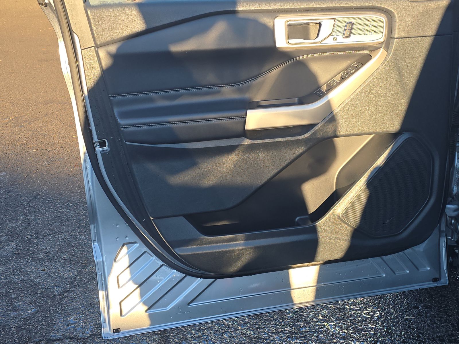 2023 Ford Explorer Limited AWD