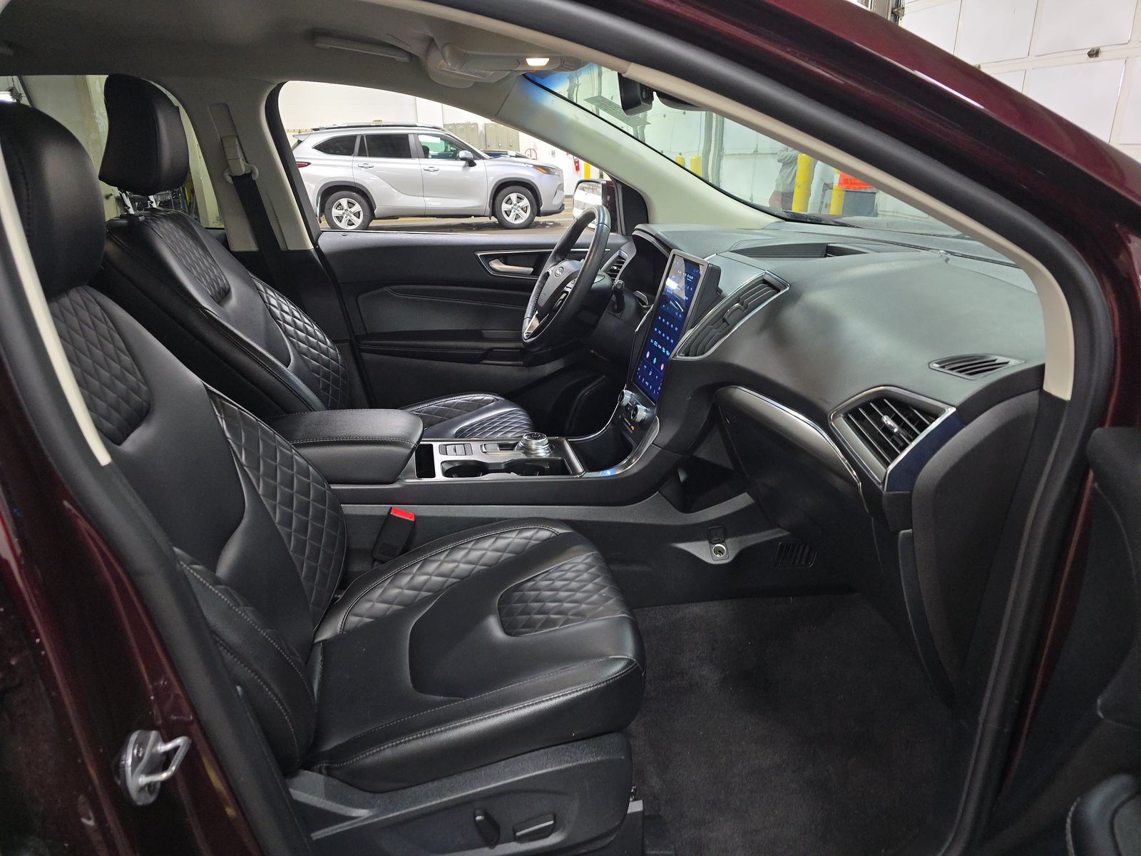 2024 Ford Edge Titanium AWD