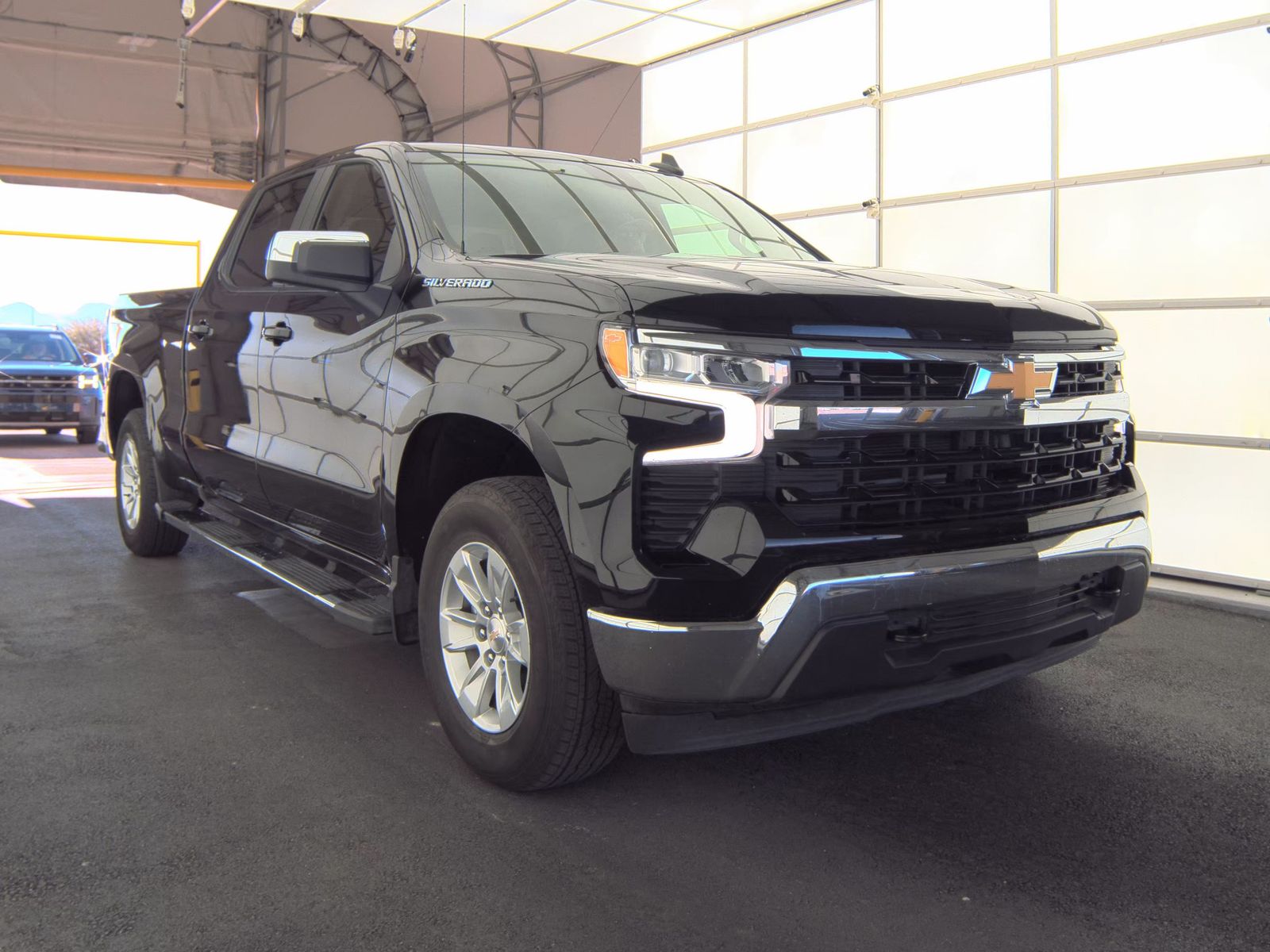 2024 Chevrolet Silverado 1500 LT AWD
