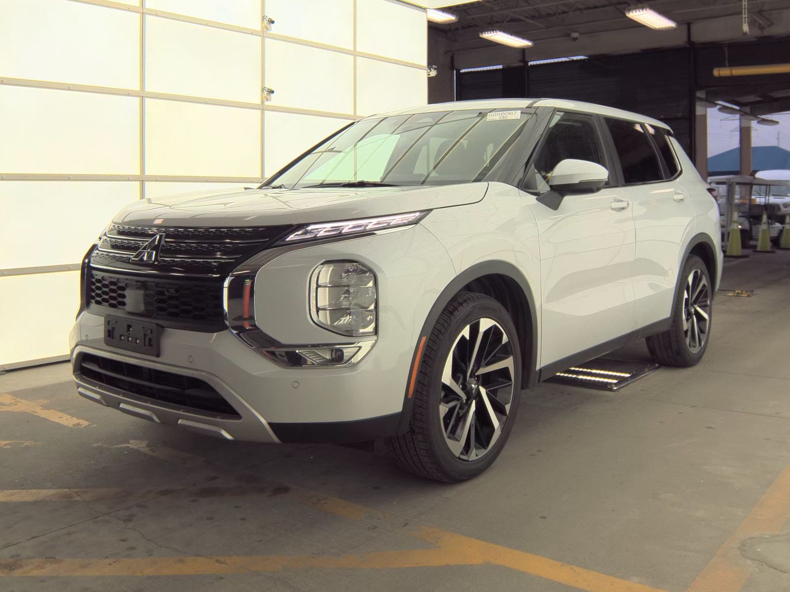 2024 Mitsubishi Outlander SE Black Edition FWD