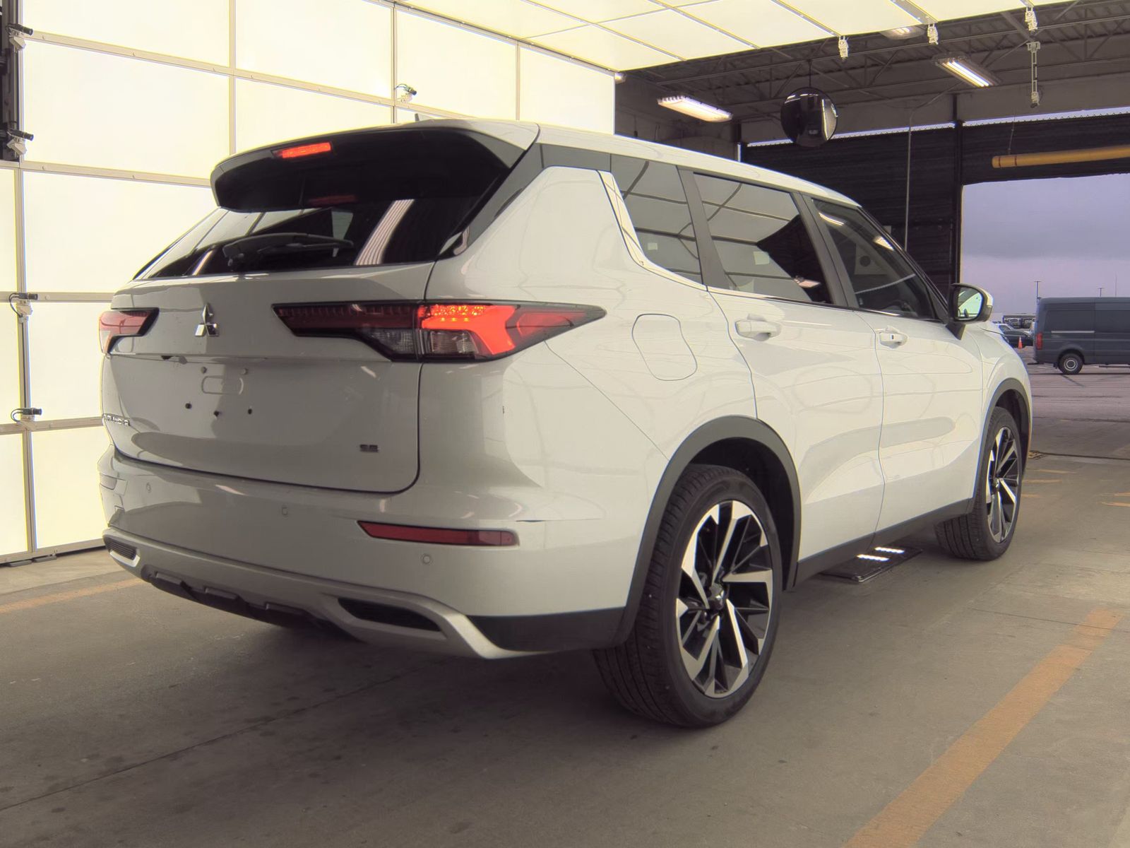 2024 Mitsubishi Outlander SE Black Edition FWD