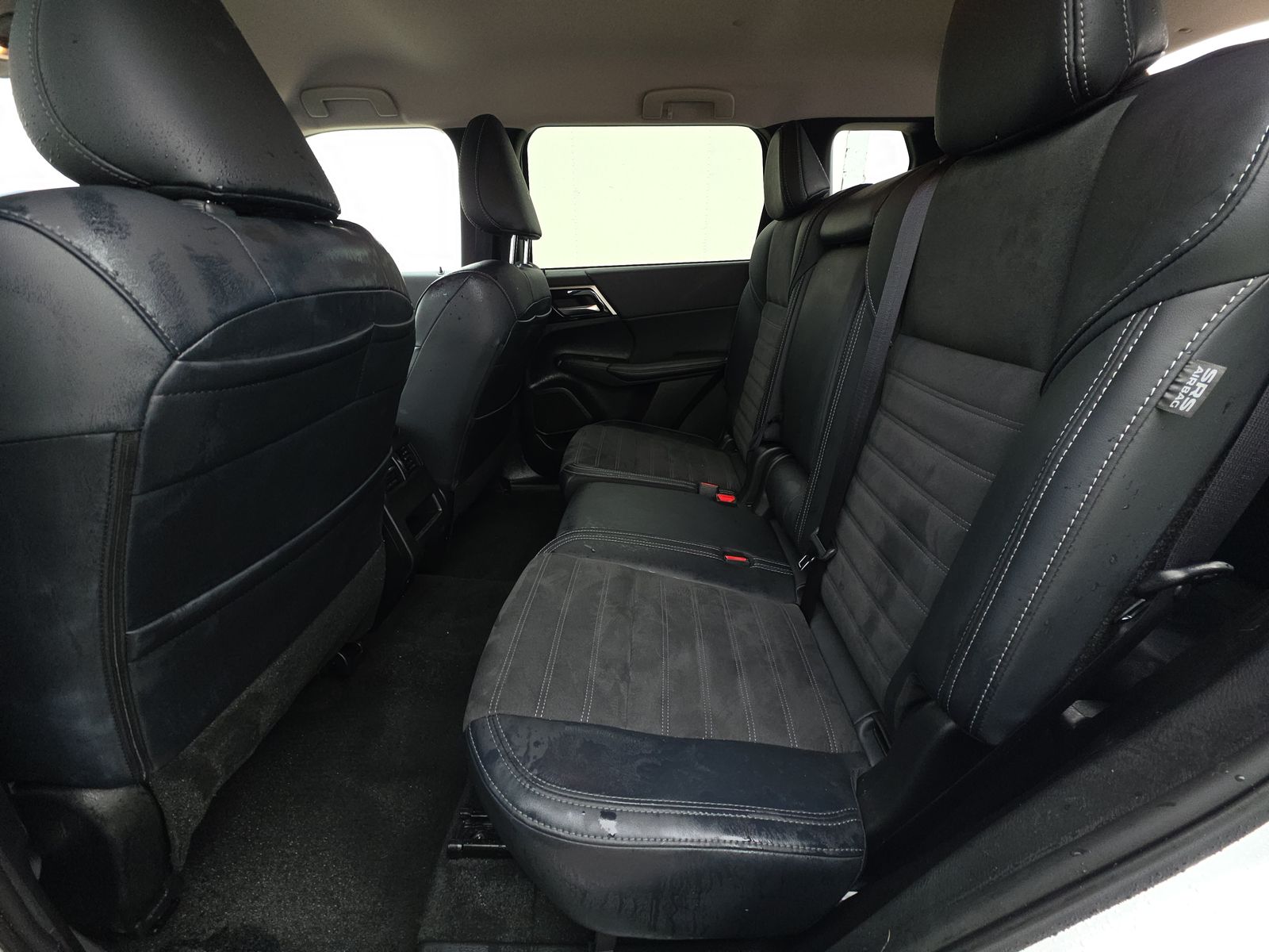 2024 Mitsubishi Outlander SE Black Edition FWD