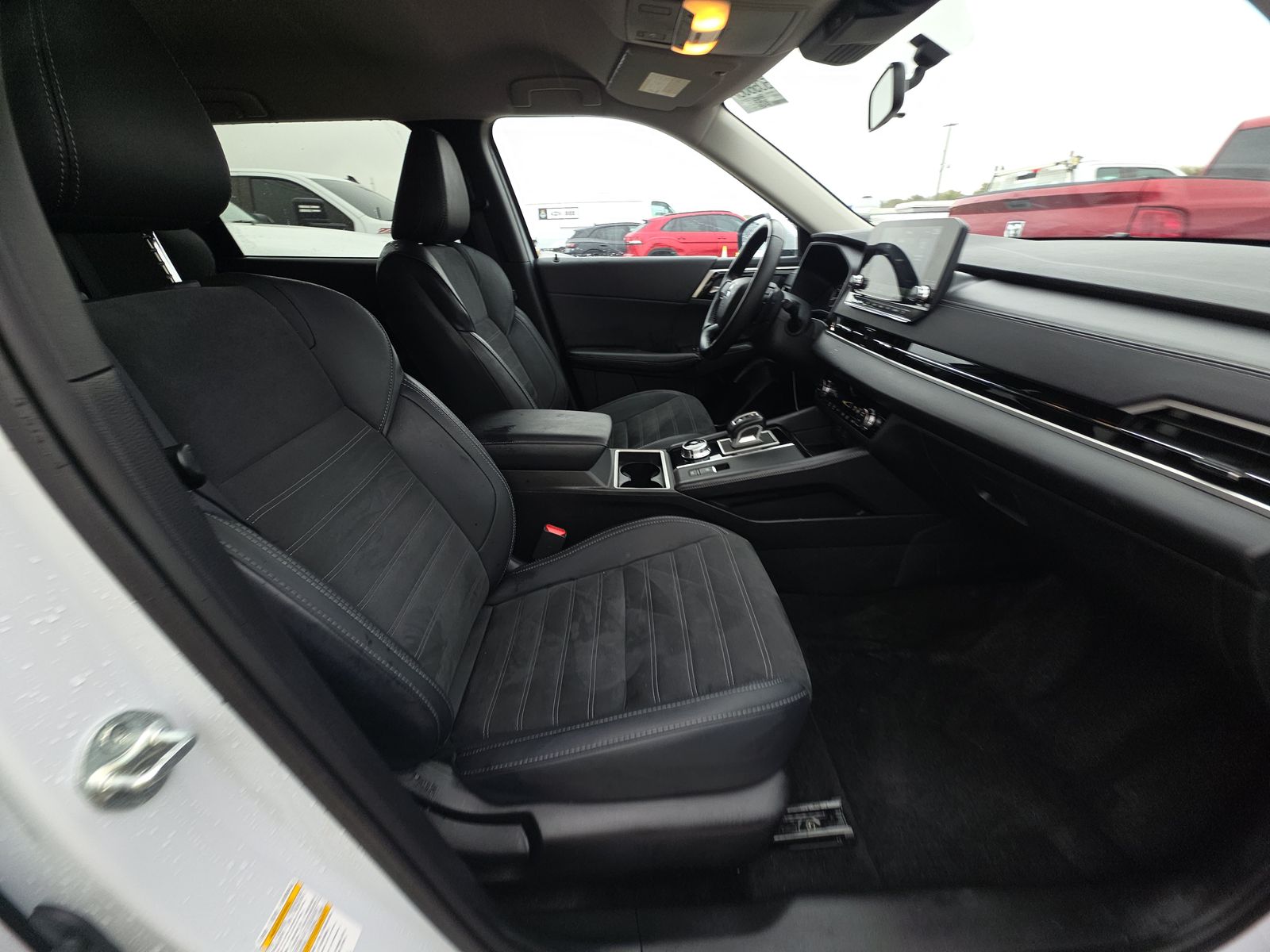 2024 Mitsubishi Outlander SE Black Edition FWD