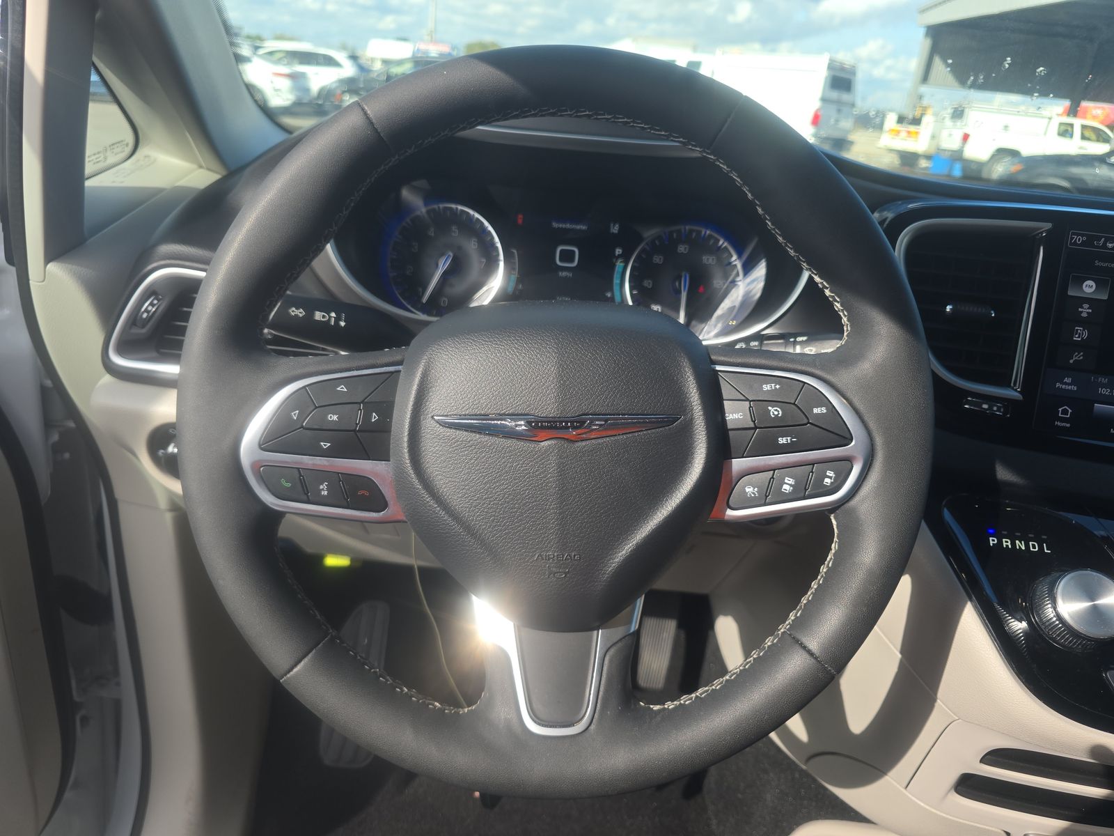 2024 Chrysler Pacifica Touring L FWD