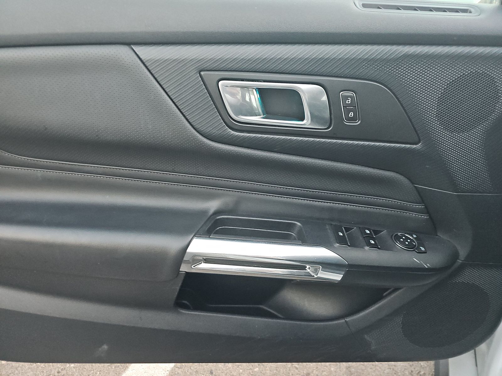 2024 Ford Mustang EcoBoost Premium RWD