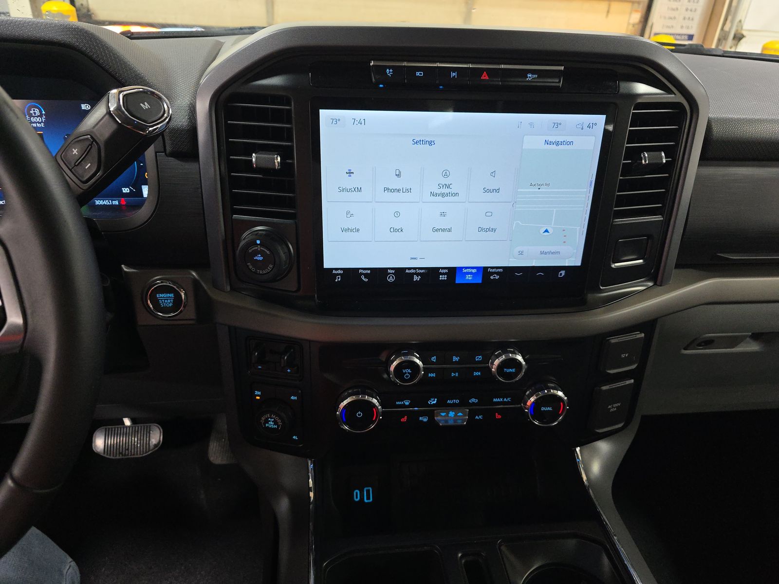 2024 Ford F-150 Hybrid XLT AWD