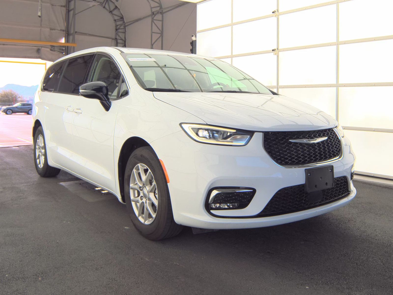 2024 Chrysler Pacifica Touring L FWD