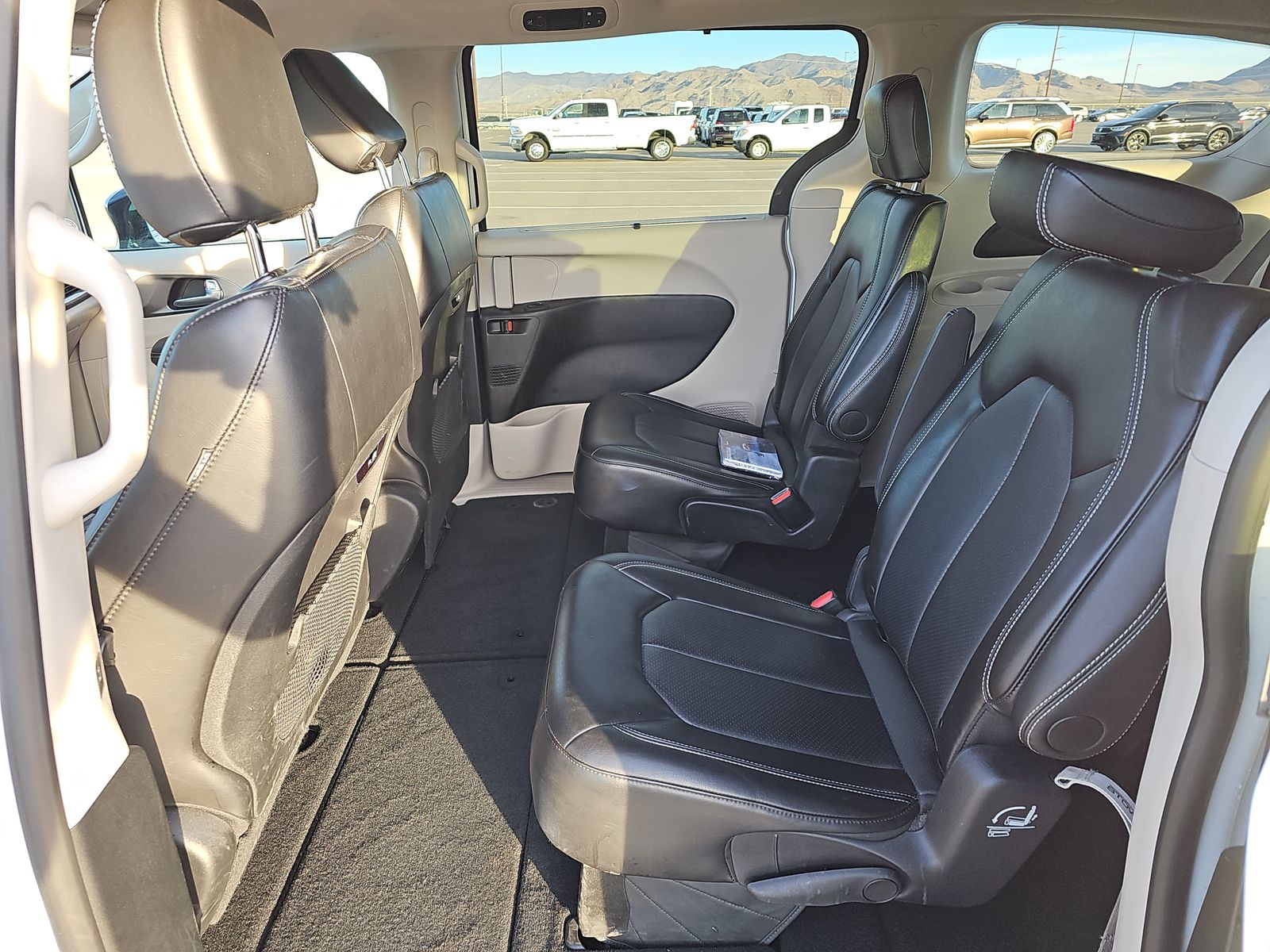 2024 Chrysler Pacifica Touring L FWD