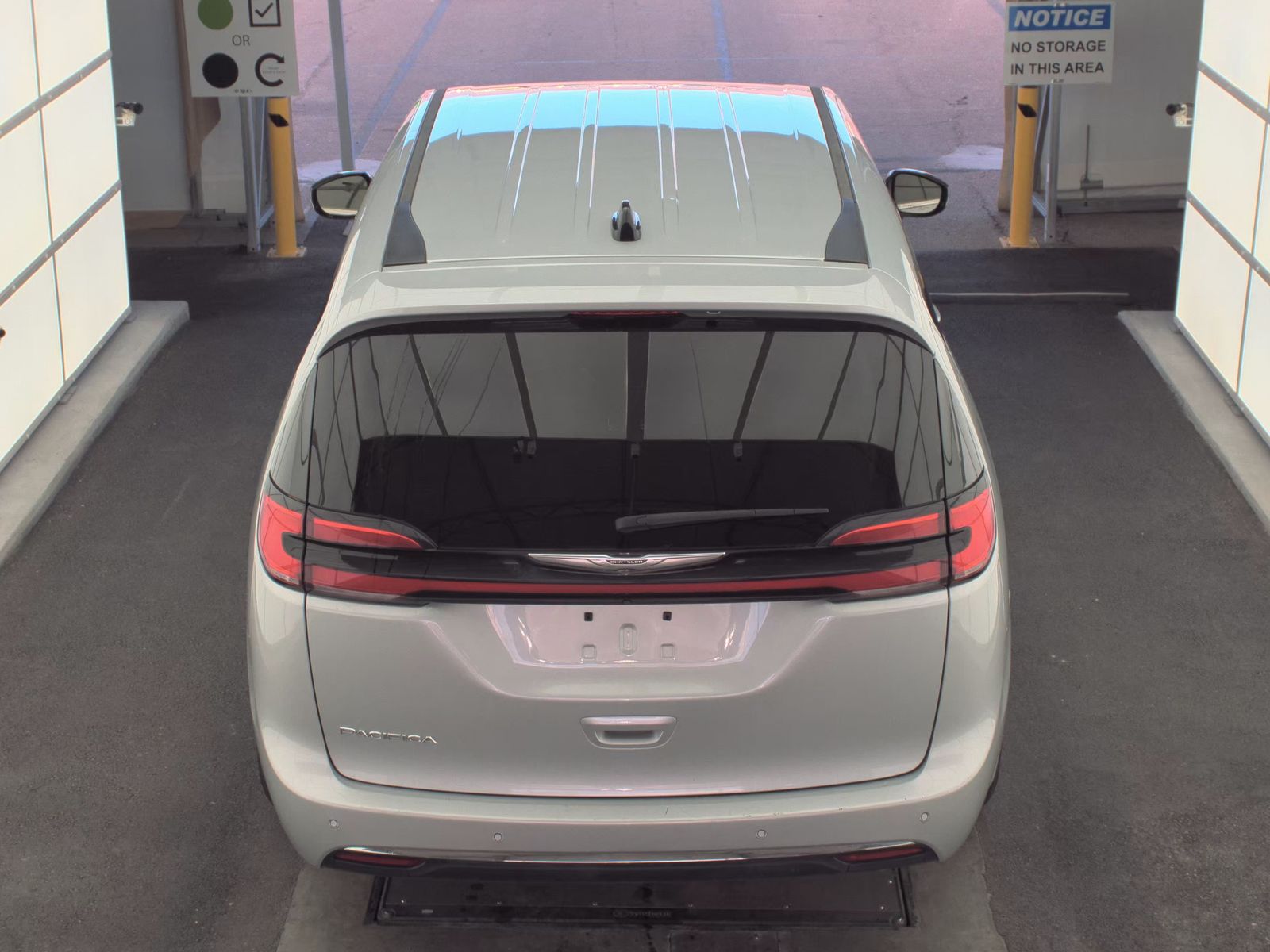 2024 Chrysler Pacifica Touring L FWD