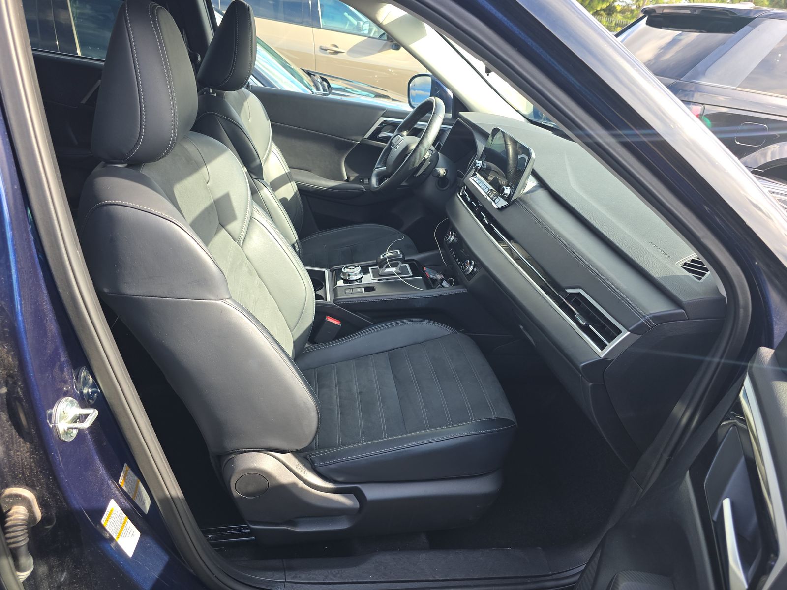 2024 Mitsubishi Outlander SE AWD