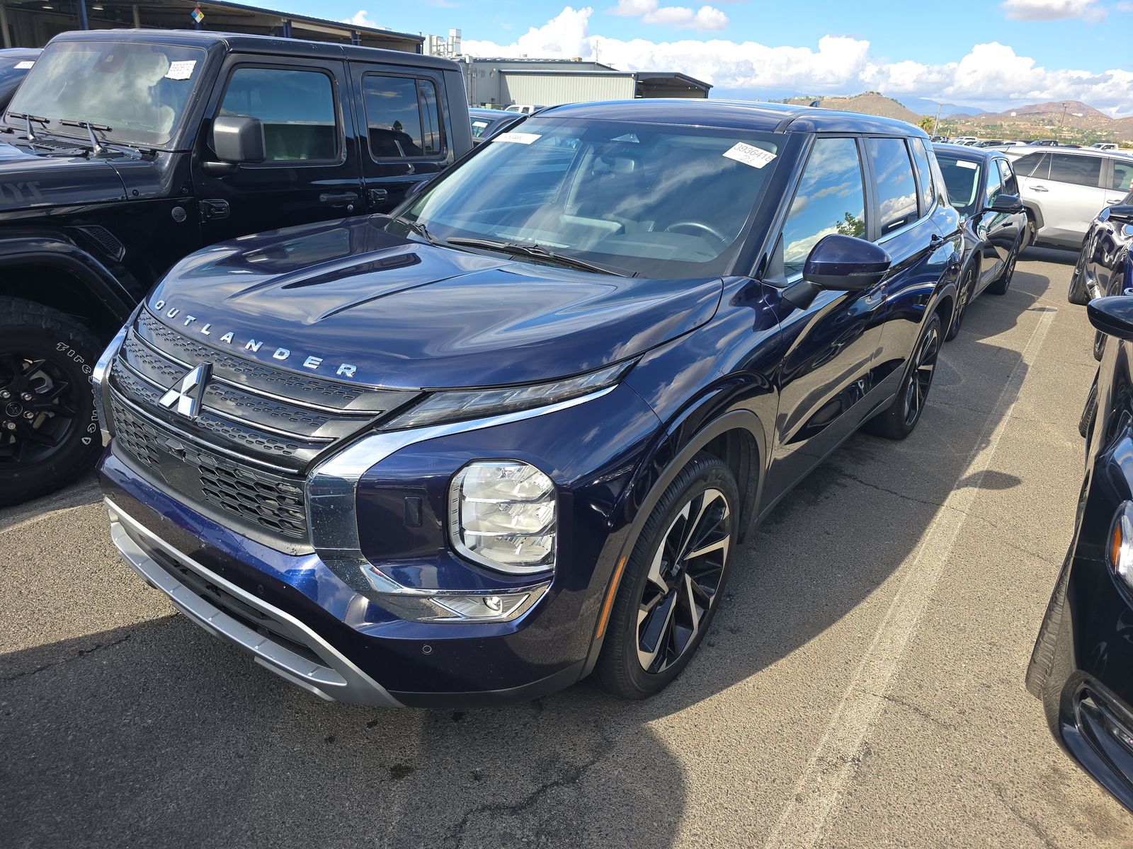 2024 Mitsubishi Outlander SE AWD