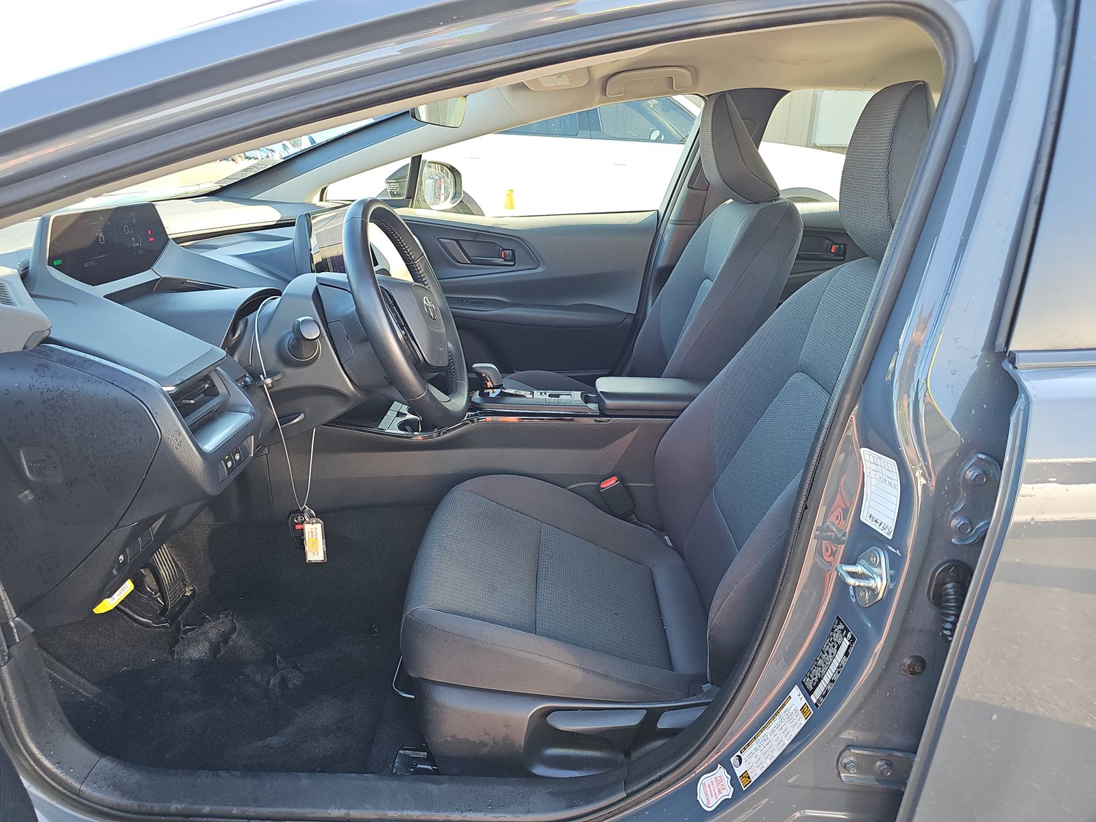 2024 Toyota Prius LE FWD