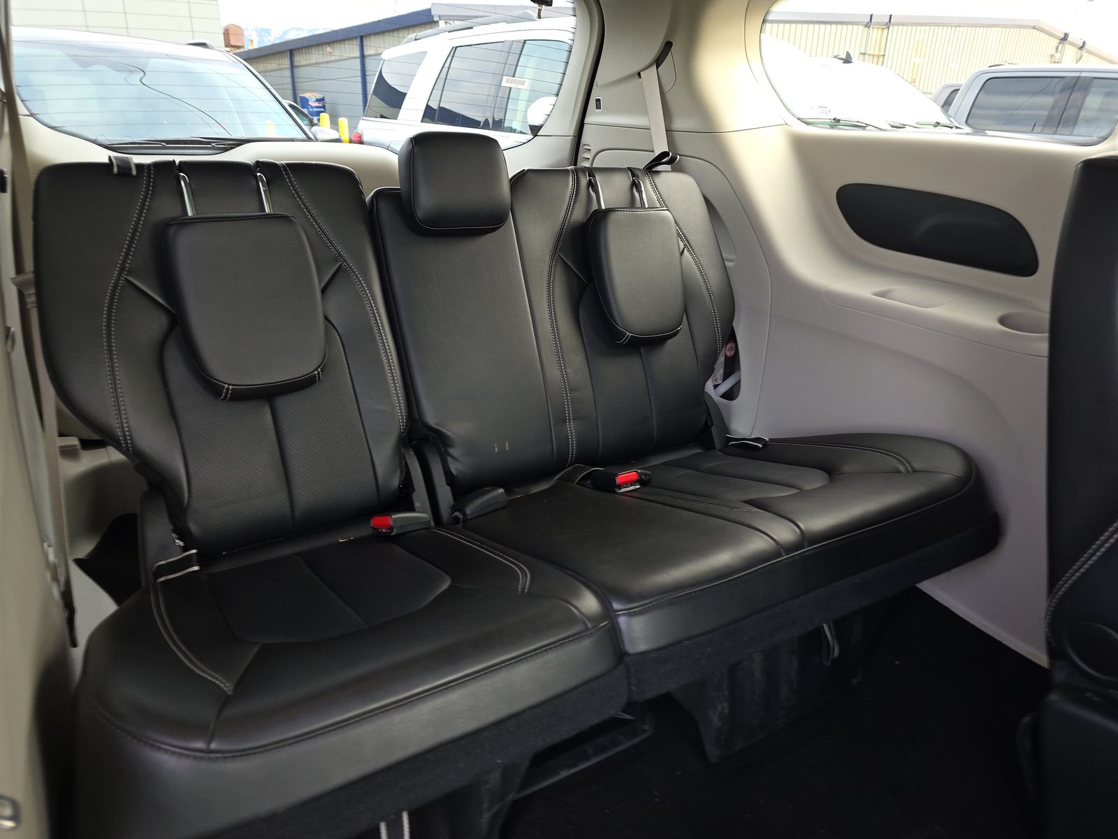 2024 Chrysler Pacifica Touring L FWD