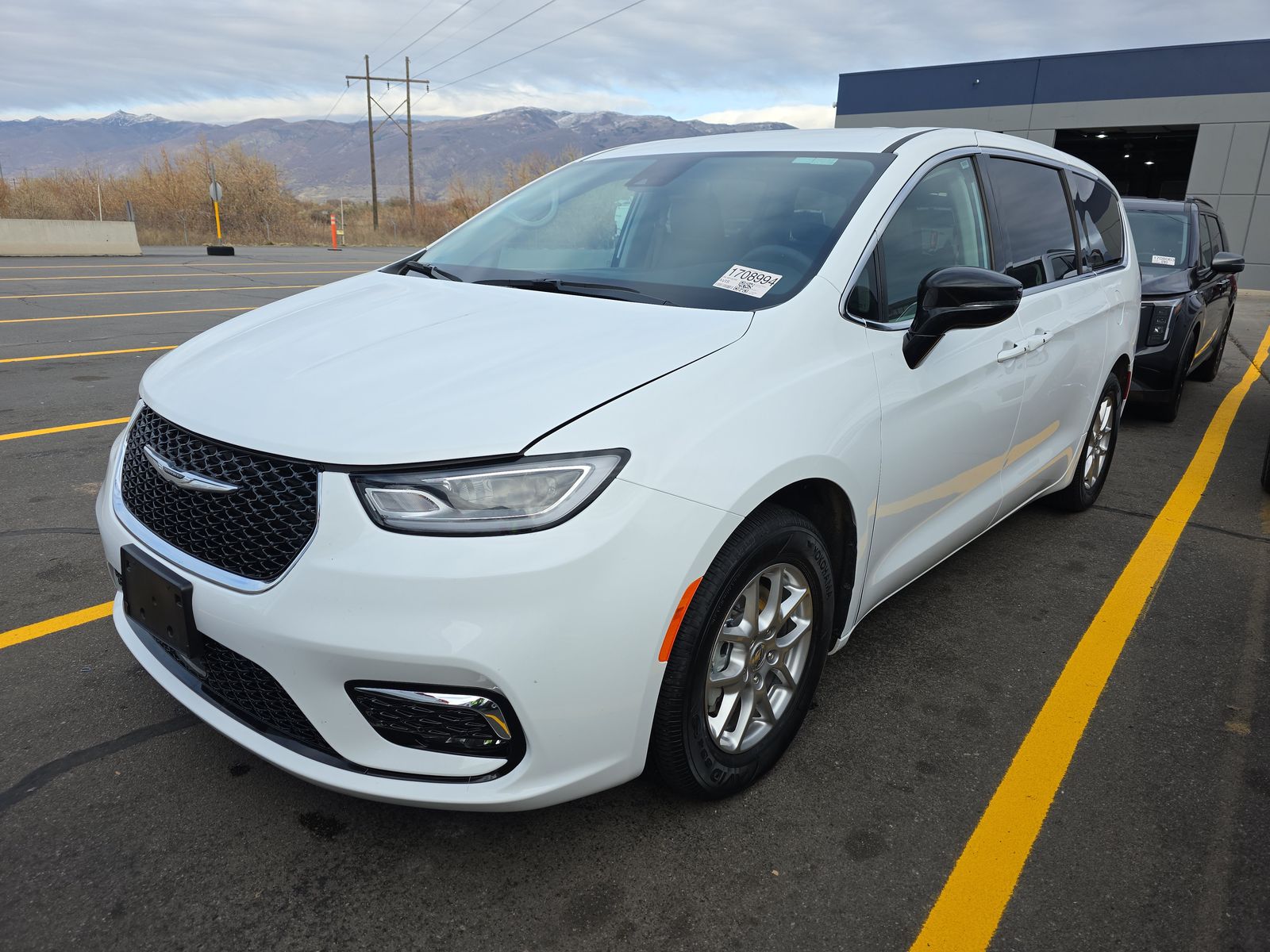 2024 Chrysler Pacifica Touring L FWD