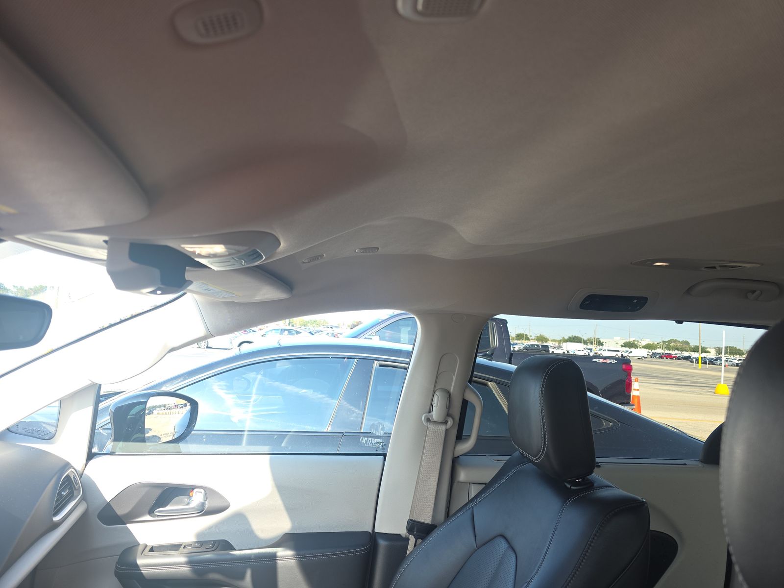 2024 Chrysler Pacifica Touring L FWD