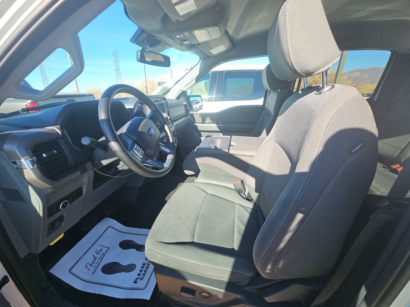 2024 Ford F-150 XLT AWD