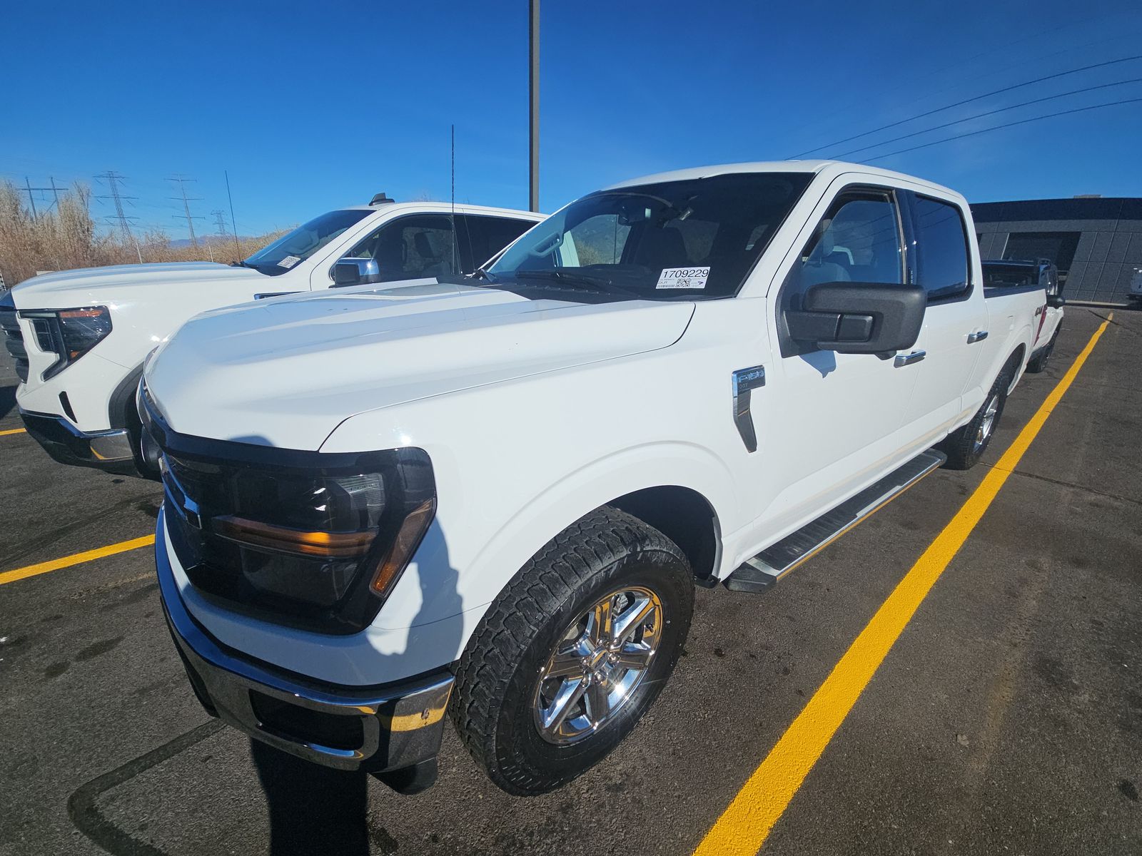 2024 Ford F-150 XLT AWD