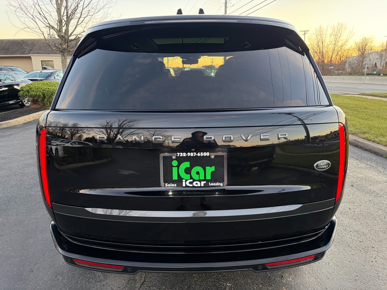 2023 Land Rover Range Rover SE LWB AWD